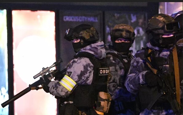 جزئیات حادثه مرگ‌بار مسکو| ۶۲ کشته و ده‌ها زخمی درپی تیراندازی به سالن کنسرت کروکوس؛ داعش مسئولیت حمله را برعهده گرفت