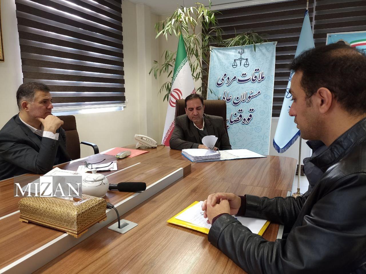 معاون و مشاوران معاون اول قوه قضاییه با حضور در مرکز ارتباطات مردمی قوه قضاییه به مشکلات ۲۸ نفر از مراجعان رسیدگی کردند