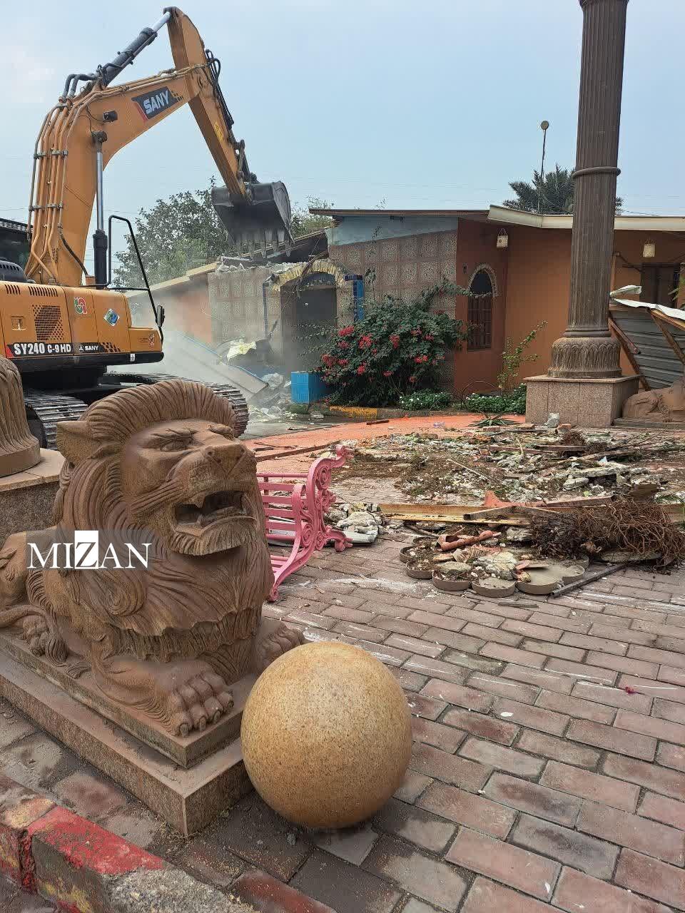 هتل داریوش بندرعباس به دلیل تغییر غیر مجاز اراضی کشاورزی با حکم قطعی دادگاه تخریب شد