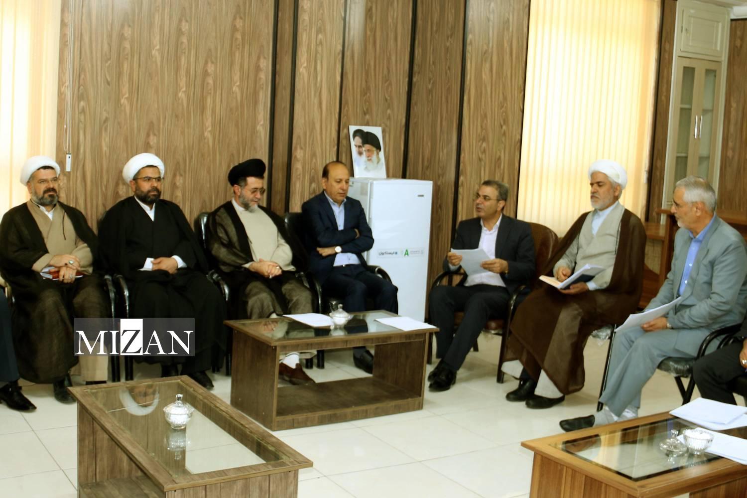 ۴۰ هزار پرونده در دادگاههای صلح استان فارس مورد رسیدگی قرار گرفته است ۴۰ هزار پرونده در دادگاههای صلح استان فارس مورد رسیدگی قرار گرفته است