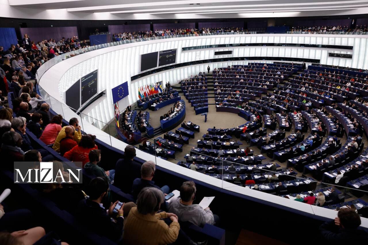 فرش قرمز اروپایی برای سرکرده‌ تروریست‌های منافقین