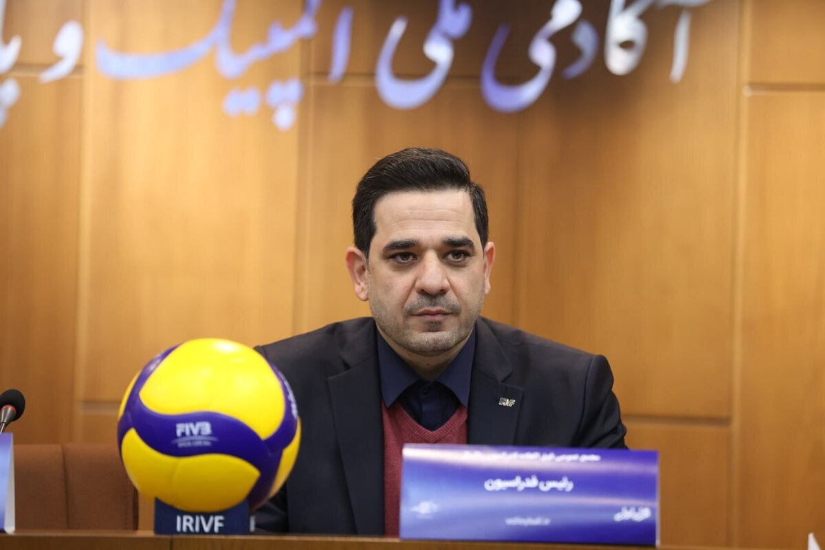 در مجمع فوق‌العاده فدراسیون والیبال چه گذشت؟/ از مخالفت با ریاست افتخاری داورزنی تا برکناری مرادی