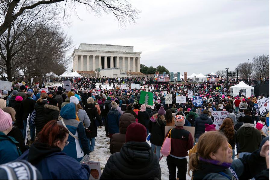تشدید تدابیر امنیتی در آستانه مراسم تحلیف؛ ترامپ وارد واشنگتن شد تشدید تدابیر امنیتی در آستانه مراسم تحلیف؛ ترامپ وارد واشنگتن شد