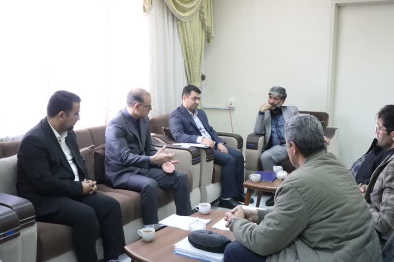 بازدید رئیس دادگستری استان آذربایجان غربی و رسیدگی به مشکلات یک واحد تولید