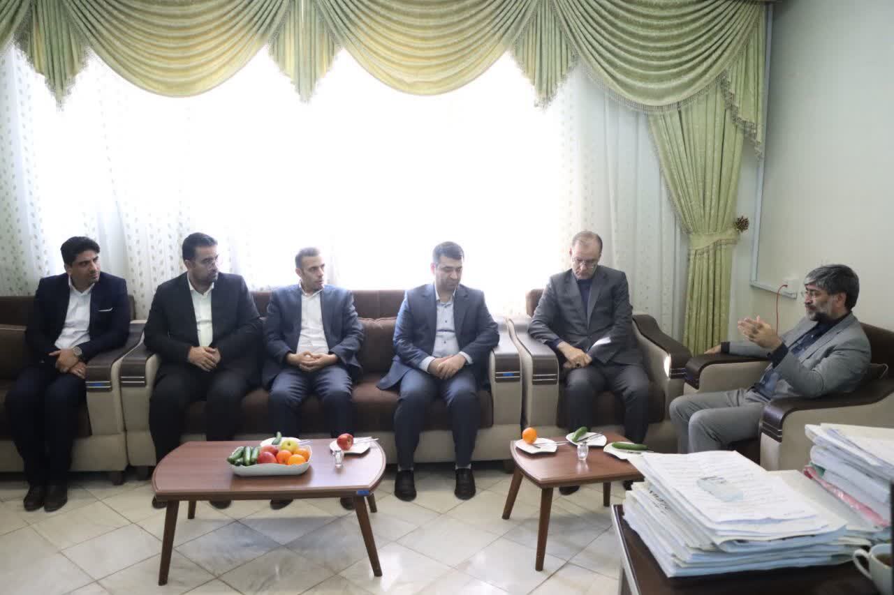 بازدید رئیس دادگستری استان آذربایجان غربی و رسیدگی به مشکلات یک واحد تولید بازدید رئیس دادگستری استان آذربایجان غربی و رسیدگی به مشکلات یک واحد تولید