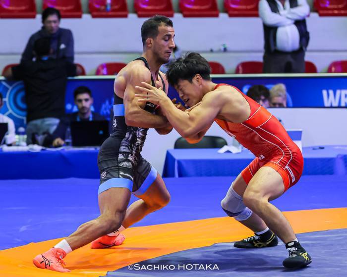 معرفی هیولای کشتی ژاپن/ دانش آموزی که در بزرگسالان قهرمان جام امپراتور شد