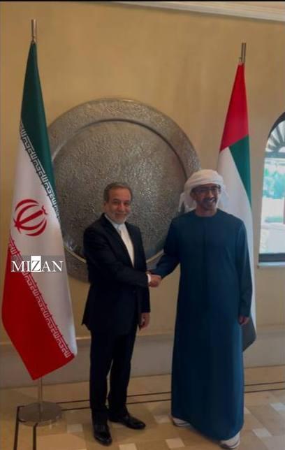 سفر وزیر امور خارجه به امارات/ عراقچی و بن‌زاید دیدار کردند