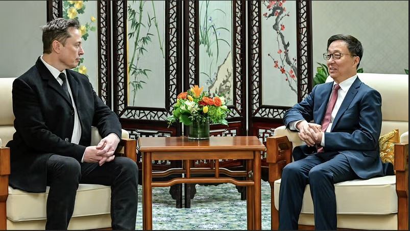 برنامه‌ریزی برای امضای ۱۰۰ دستور اجرایی پس از تحلیف ترامپ