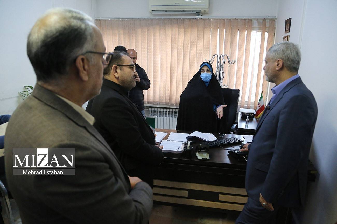 رئیس کل دادگستری استان تهران: «ورشکسته نمایی» به‌منظور فرار از پرداخت دیون از جمله چالش‌های اساسی است/ مزایده‌های مرتبط با اداره تصفیه و امور ورشکستگی باید به‌صورت الکترونیک برگزار شود/ خروج ۱۲ شرکت از حالت ورشکستگی و احیای ۴۹ واحد تولیدی ورشکسته با چهار هزار و ۵۰۰ نفر نیروی کار