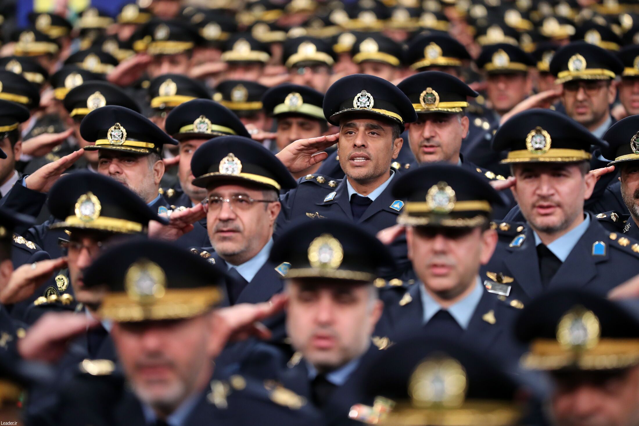 فرمانده کل قوا: مذاکره با آمریکا هوشمندانه، عاقلانه و شرافتمندانه نیست/  اگر آمریکایی‌ها به امنیت ملت ایران تعرض کنند ما هم بدون تردید به امنیت آنها تعرض خواهیم کرد