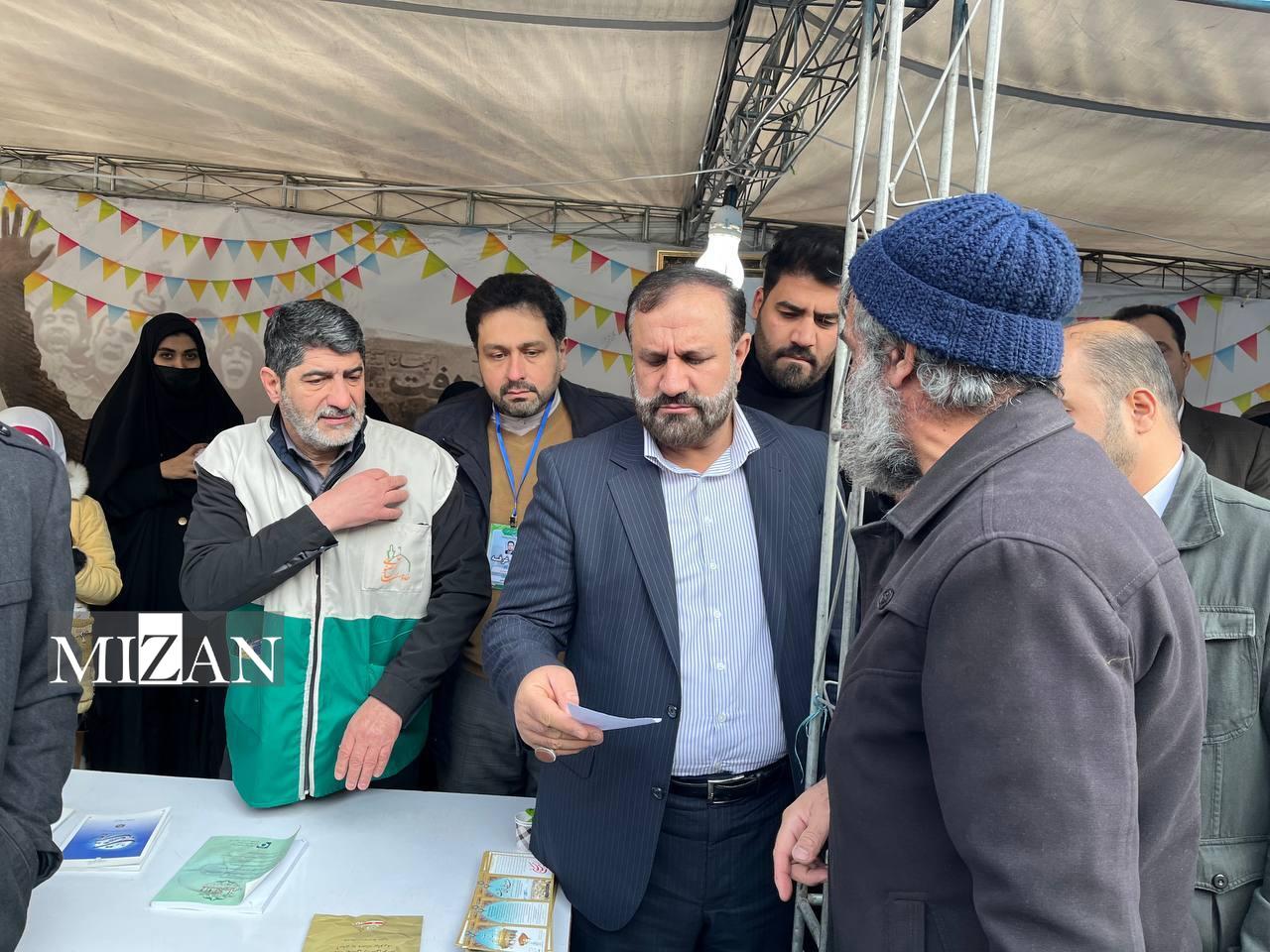 رسیدگی به مشکلات حقوقی و قضایی مردم توسط مسئولان قضایی سراسر کشور در راهپیمایی ۲۲ بهمن رسیدگی به مشکلات حقوقی و قضایی مردم توسط مسئولان قضایی سراسر کشور در راهپیمایی ۲۲ بهمن