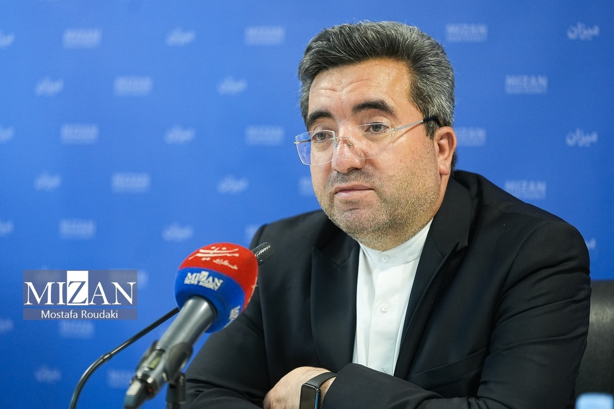 رئیس سازمان ثبت: تحقق کامل قانون الزام نیازمند هم‌افزایی و همکاری همه نهاد‌ها به‌ویژه شورای شهر است