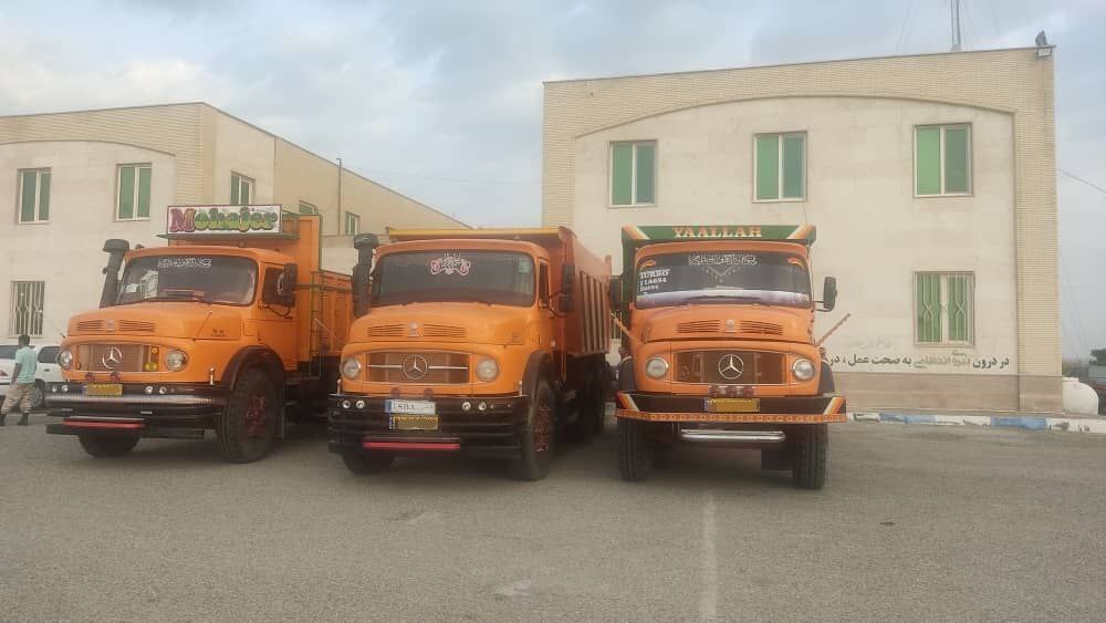 توقیف ۳ دستگاه کامیون حامل سوخت قاچاق در شهرستان جاسک/ سه قاچاقچی سوخت دستگیر شدند