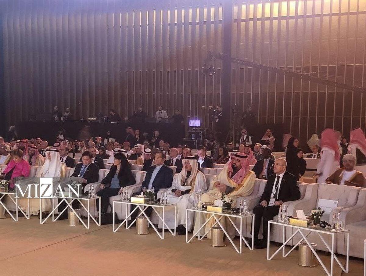 حضور وزیر اقتصاد در کنفرانس چالش‌ها و فرصت‌های پیش روی اقتصاد‌های نوظهور