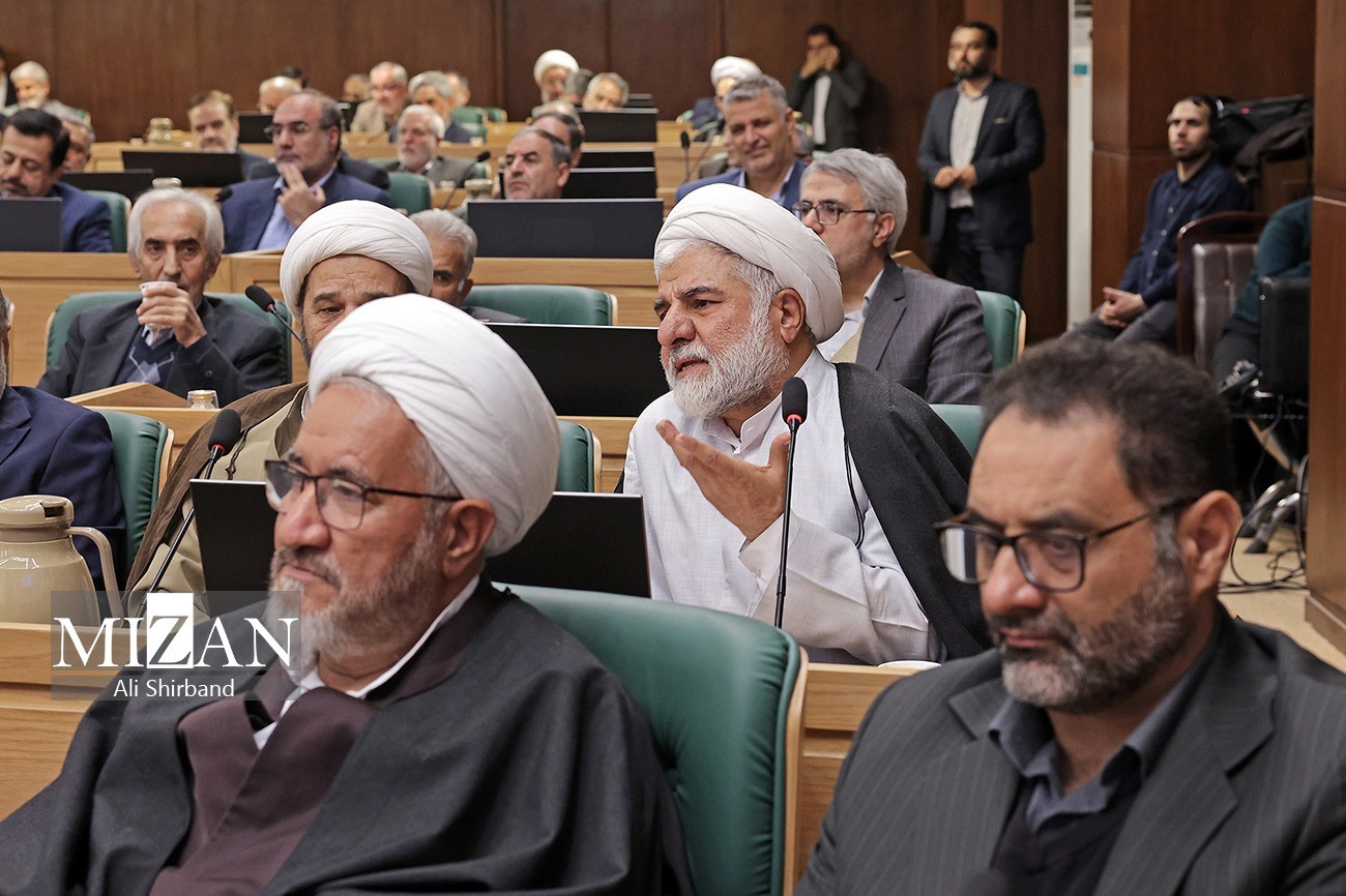 نظارت میدانی رئیس قوه قضاییه بر مراجع قضایی سراسر کشور/بازدید‌های مستمر حجت‌الاسلام والمسلمین محسنی اژه‌ای از مراجع و مجتمع‌های قضایی در سال ۱۴۰۳