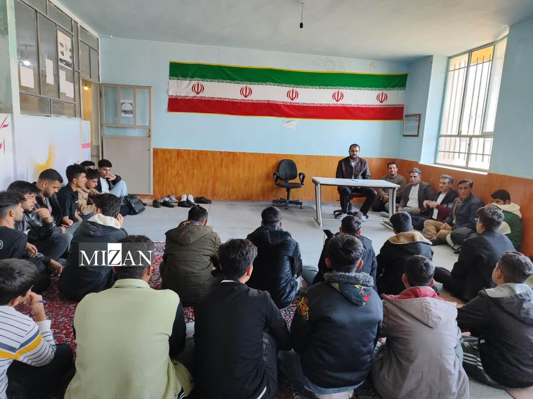 اقدامات دادگستری استان لرستان در زمینه پیشگیری از وقوع جرم/ از اجرای طرح قاضی مدرسه در ۳۸۶ مدرسه تا کاهش ۱۶ درصدی آمار سرقت در استان