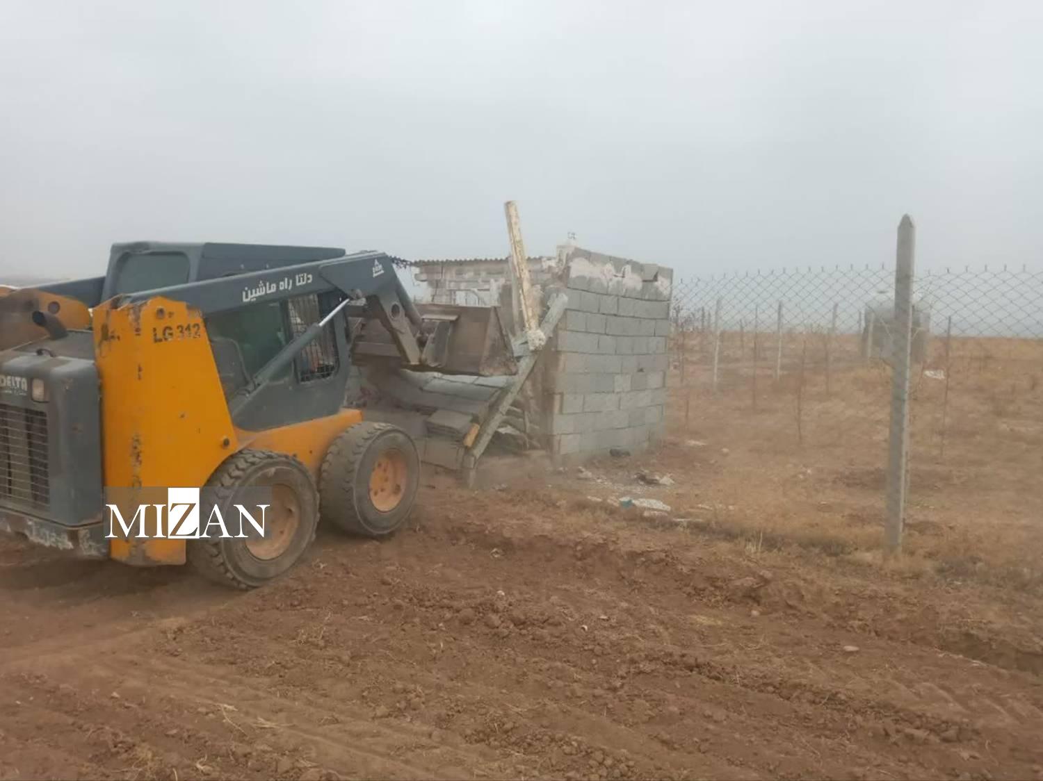 اقدامات دادگستری استان آذربایجان شرقی در صیانت از اراضی ملی/ رفع تصرف ۸۰۷ هکتار از اراضی ملی و منابع طبیعی استان در سال جاری/ هزار و ۵۹۰ حلقه چاه غیرمجاز پر و مسدودالمنفعه شد