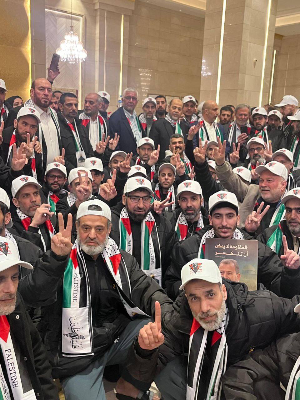 حماس: مقاومت تا آزادی آخرین اسیر عقبنشینی نخواهد کرد حماس: مقاومت تا آزادی آخرین اسیر عقبنشینی نخواهد کرد