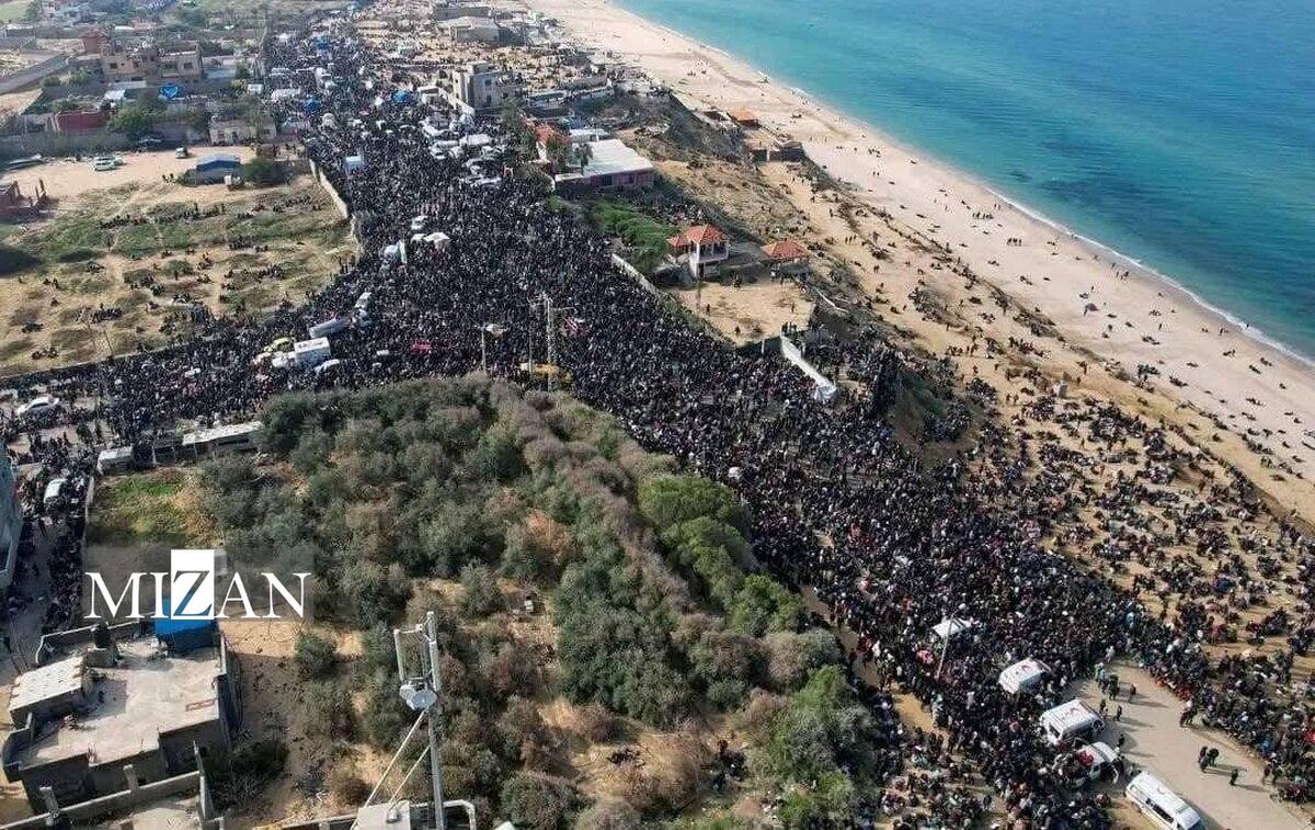 عقبنشینی نظامیان صهیونیست از محور نتزاریم؛ خیابان الرشید به روی آوارگان باز شد عقبنشینی نظامیان صهیونیست از محور نتزاریم؛ خیابان الرشید به روی آوارگان باز شد