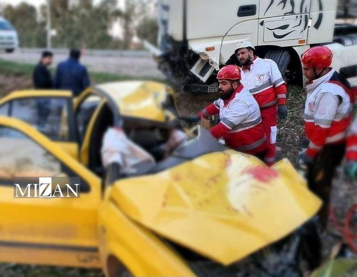 ۴ مصدوم و جانباخته در حادثه برخورد تاکسی با تریلر در محور خسروی به قصرشیرین ۴ مصدوم و جانباخته در حادثه برخورد تاکسی با تریلر در محور خسروی به قصرشیرین