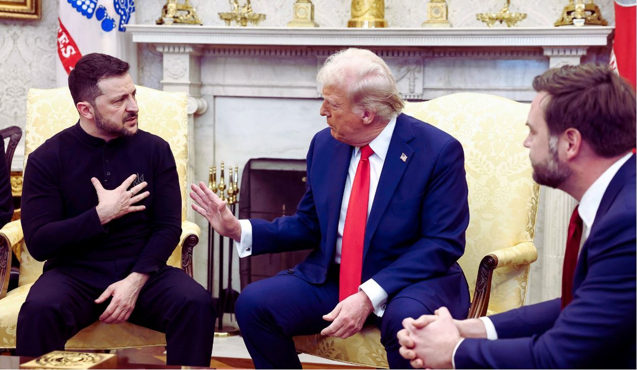 گزارش عید/////عبور آمریکا از ناتو؛ پیمان آتلانتیک شمالی به پایان خود رسیده است