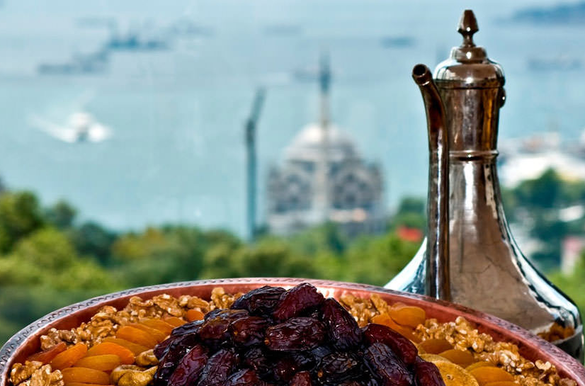 آداب و رسوم ماه رمضان در ترکیه/ تجربهای رنگارنگ از جشنها و سنتها آداب و رسوم ماه رمضان در ترکیه/ تجربهای رنگارنگ از جشنها و سنتها