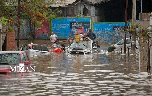 امار تلفات بارش باران و سیل در آرژانتین به ۱۳ نفر رسید