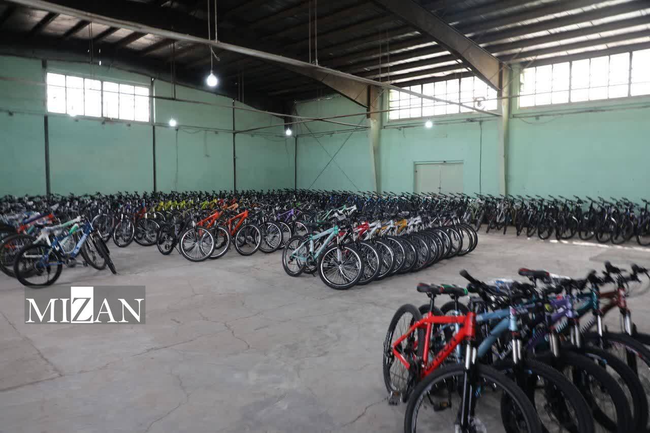 واحد تولید دوچرخه و فروشگاه اینترنتی بقالی در زندان کرمان آغاز به کار کرد