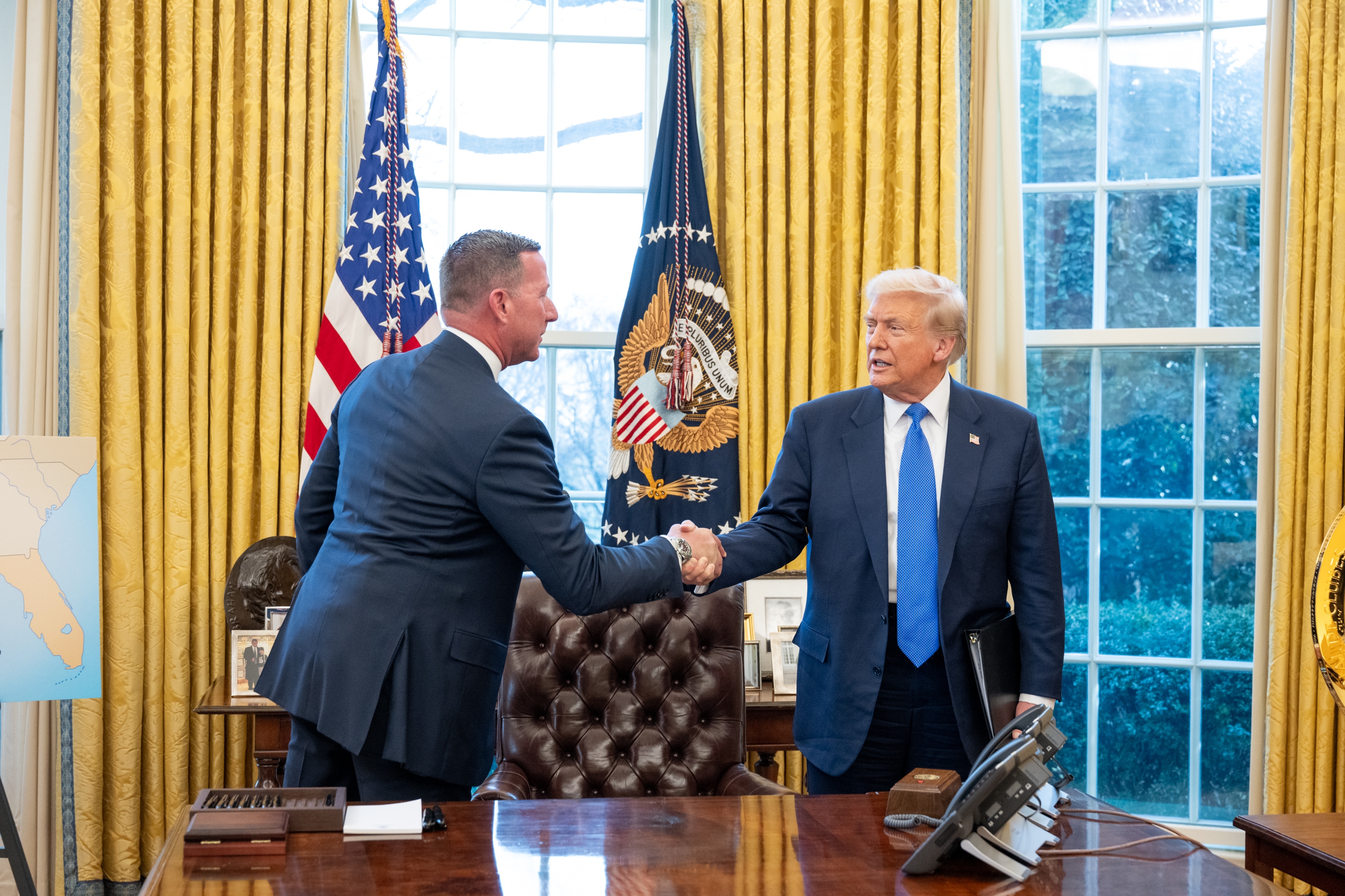 محافظ ترامپ رئیس سرویس مخفی آمریکا شد محافظ ترامپ رئیس سرویس مخفی آمریکا شد