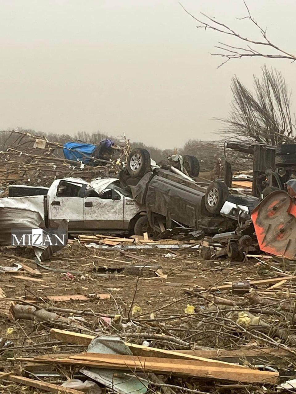 ۱۴ کشته درپی وقوع طوفانهای سهمگین در آمریکا ۱۴ کشته درپی وقوع طوفانهای سهمگین در آمریکا