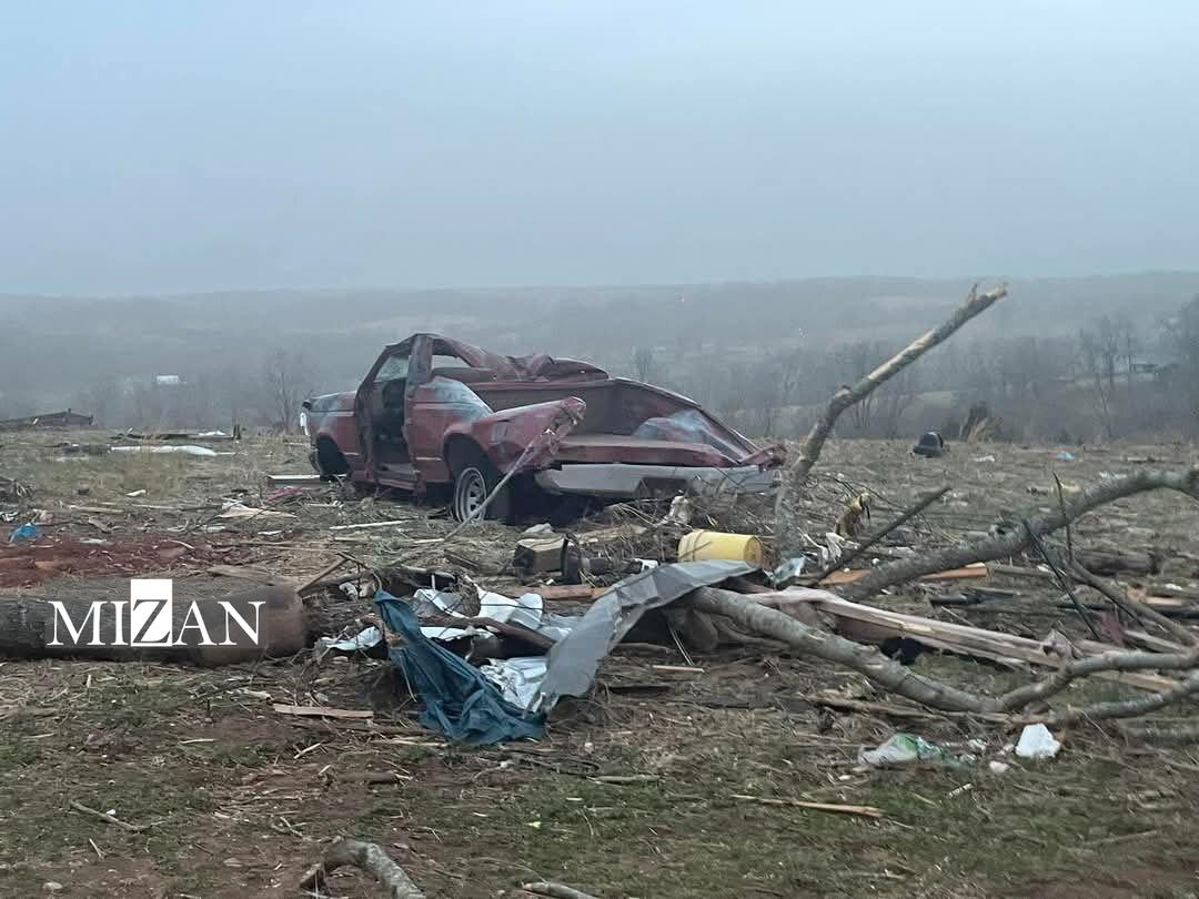 ۱۴ کشته درپی وقوع طوفانهای سهمگین در آمریکا ۱۴ کشته درپی وقوع طوفانهای سهمگین در آمریکا