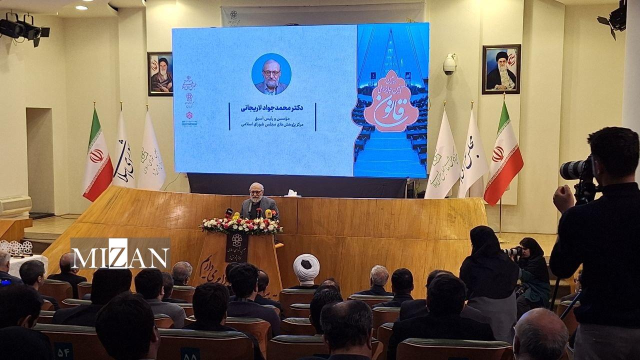 کیفیت قانونگذاری یکی از مقولههای مهم در رفع موانع تحقق حاکمیت قانون است/ باید مشارکت مردم را در قانونگذاری و نظارت بر قانون افزایش دهیم کیفیت قانونگذاری یکی از مقولههای مهم در رفع موانع تحقق حاکمیت قانون است/ باید مشارکت مردم را در قانونگذاری و نظارت بر قانون افزایش دهیم