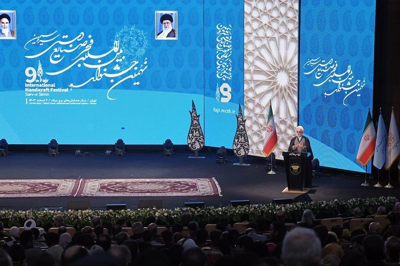 حضور رئیس قوه قضاییه در آیین اختتامیه نهمین جشنواره بینالمللی فجر صنایع دستی (سرو سیمین) پیام رئیس قوه قضاییه به مناسبت حضور حماسی و پرشکوه مردمی در آیین تشییع ابدان مطهر شهیدان نصرالله و صفیالدین / صدور کیفرخواست متهمان قتل امیر محمد خالقی دانشجوی دانشگاه تهران/ صدور رای نهایی متهمان پرونده فساد مالی در پتروشیمی امیرکبیر