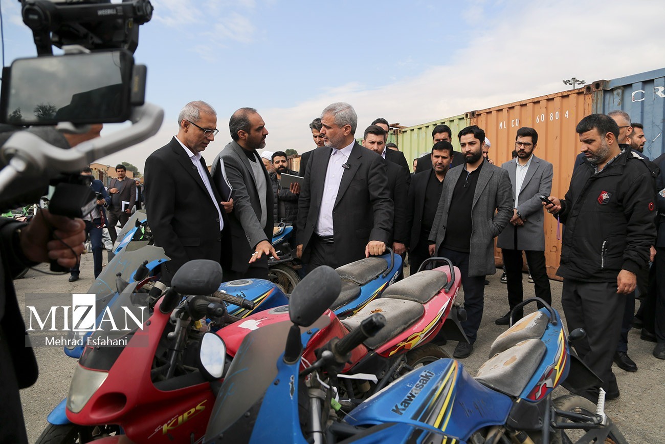 عید///اقدامات دستگاه قضایی در ساماندهی انبار‌های گمرکات و اموال تملیکی در سال ۱۴۰۳