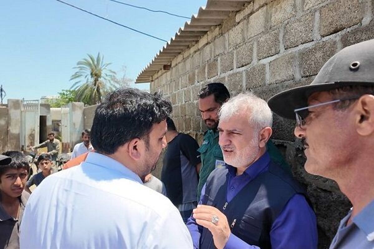 امدادرسانی اداره کل بنادر و دریانوردی سیستان و بلوچستان به آسیب دیدگان سیل کنارک