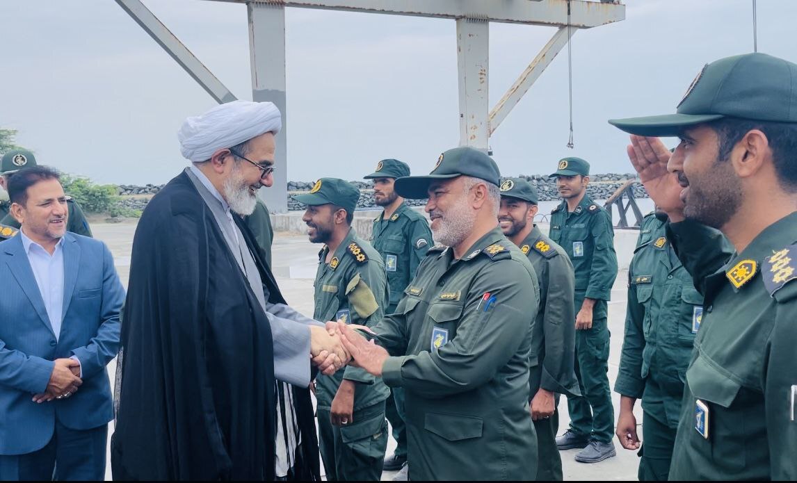 بازدید رئیس سازمان قضایی نیرو‌های مسلح از یگان‌های دریایی نیرو‌های مسلح در سواحل مکران