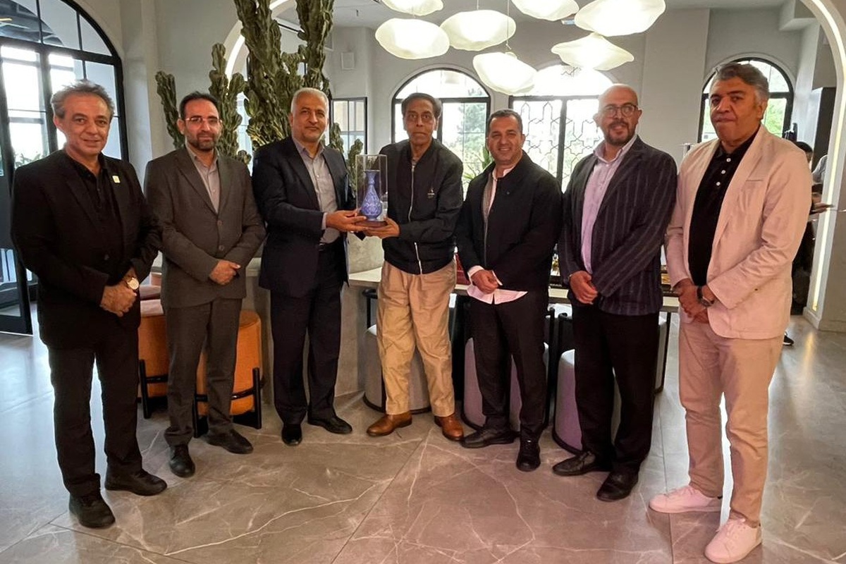 نشست سرپرست فدراسیون انجمنهای ورزشی با رئیس فدراسیون آسیایی سپک تاکرا نشست سرپرست فدراسیون انجمنهای ورزشی با رئیس فدراسیون آسیایی سپک تاکرا