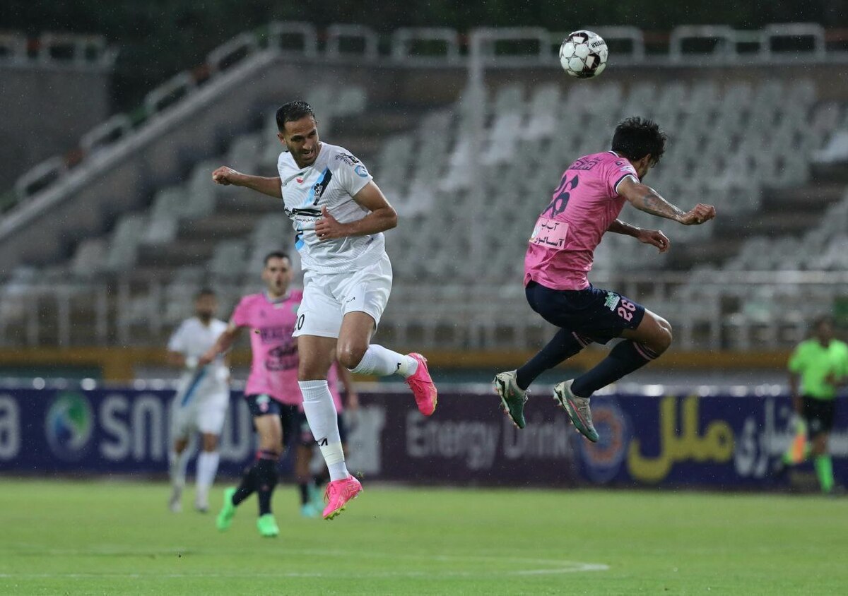 صعود آلومینیوم به رده هشتم با پیروزی مقابل پیکان + فیلم