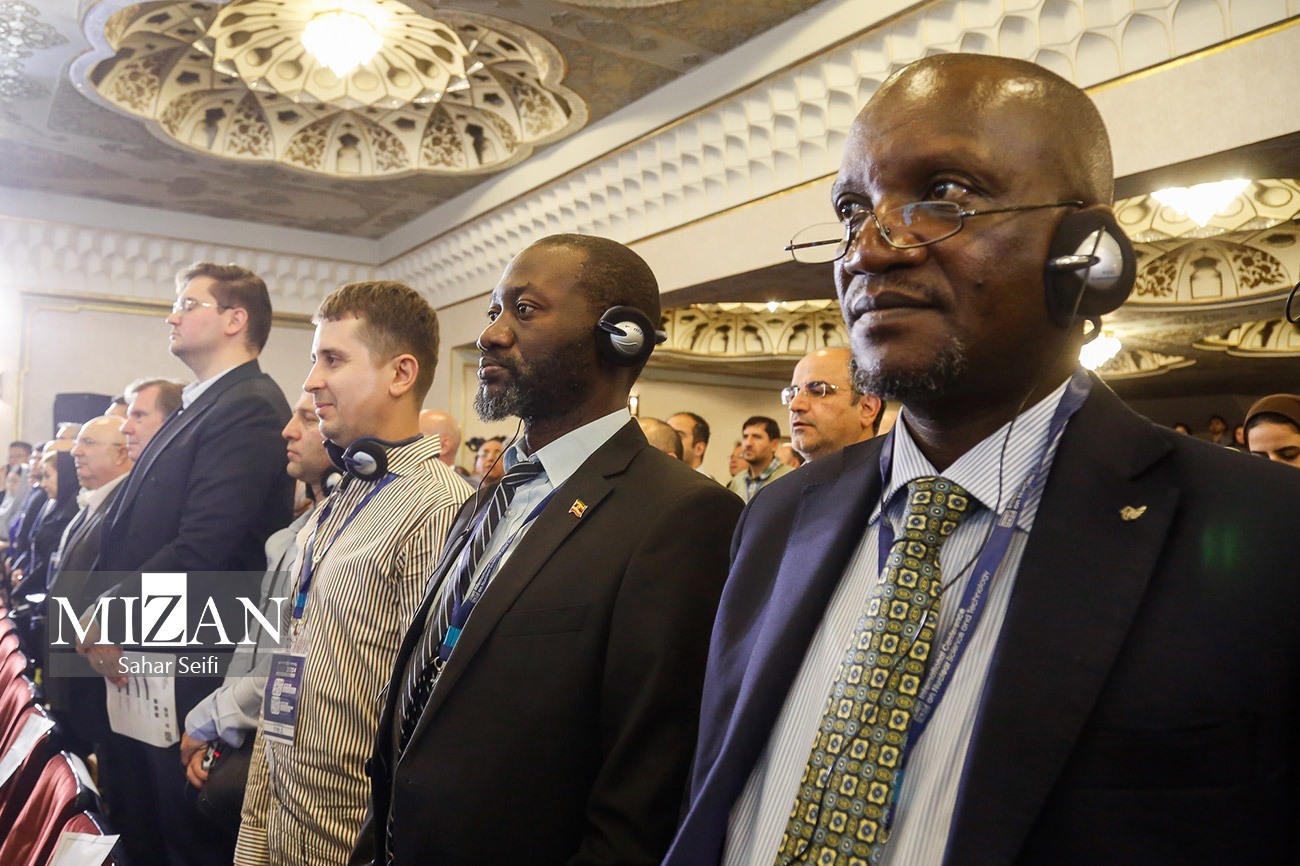 نخستین کنفرانس بینالمللی علوم و فنون هستهای ایران؛ مقصد سفر اهالی رسانه برای نظاره و گزارش اقتدار و توانمندی اتمی نخستین کنفرانس بینالمللی علوم و فنون هستهای ایران؛ مقصد سفر اهالی رسانه برای نظاره و گزارش اقتدار و توانمندی اتمی