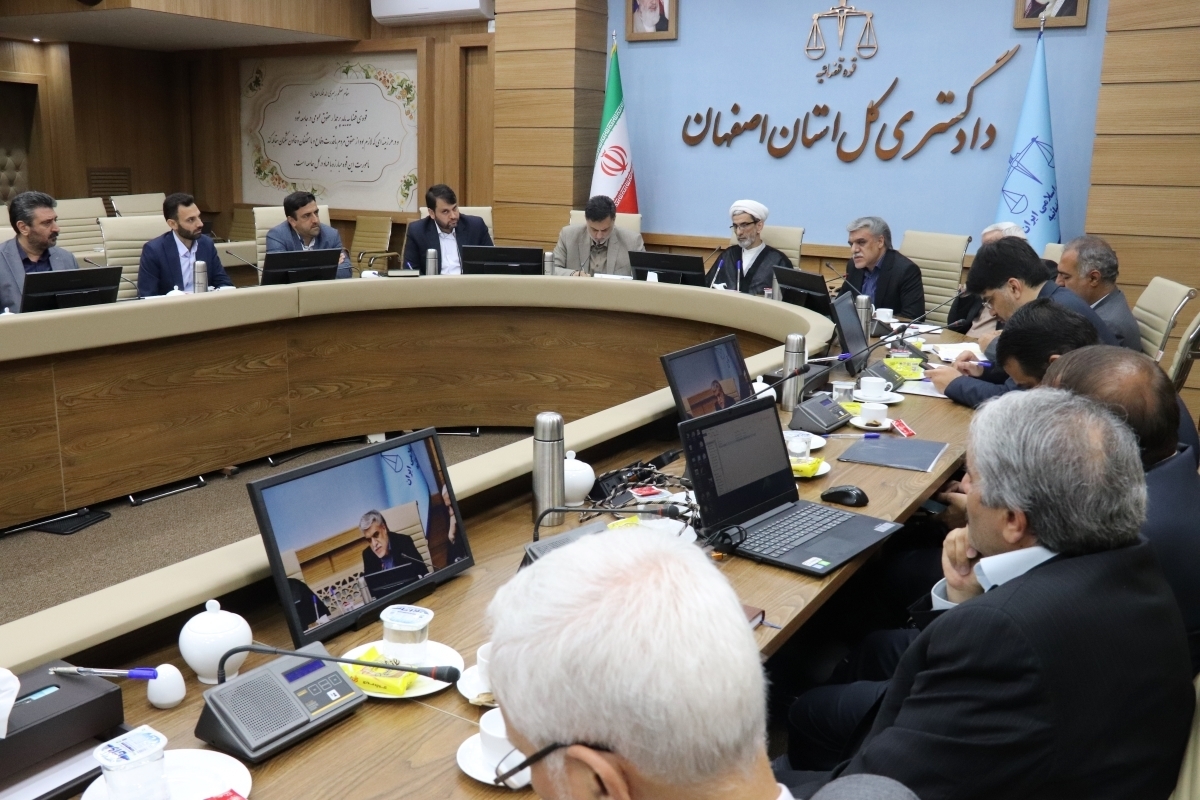 رئیس کل دادگستری اصفهان: اجرای قانون حدنگار در اراضی کشاورزی استان پیشرفت ۲۰ درصدی داشته است