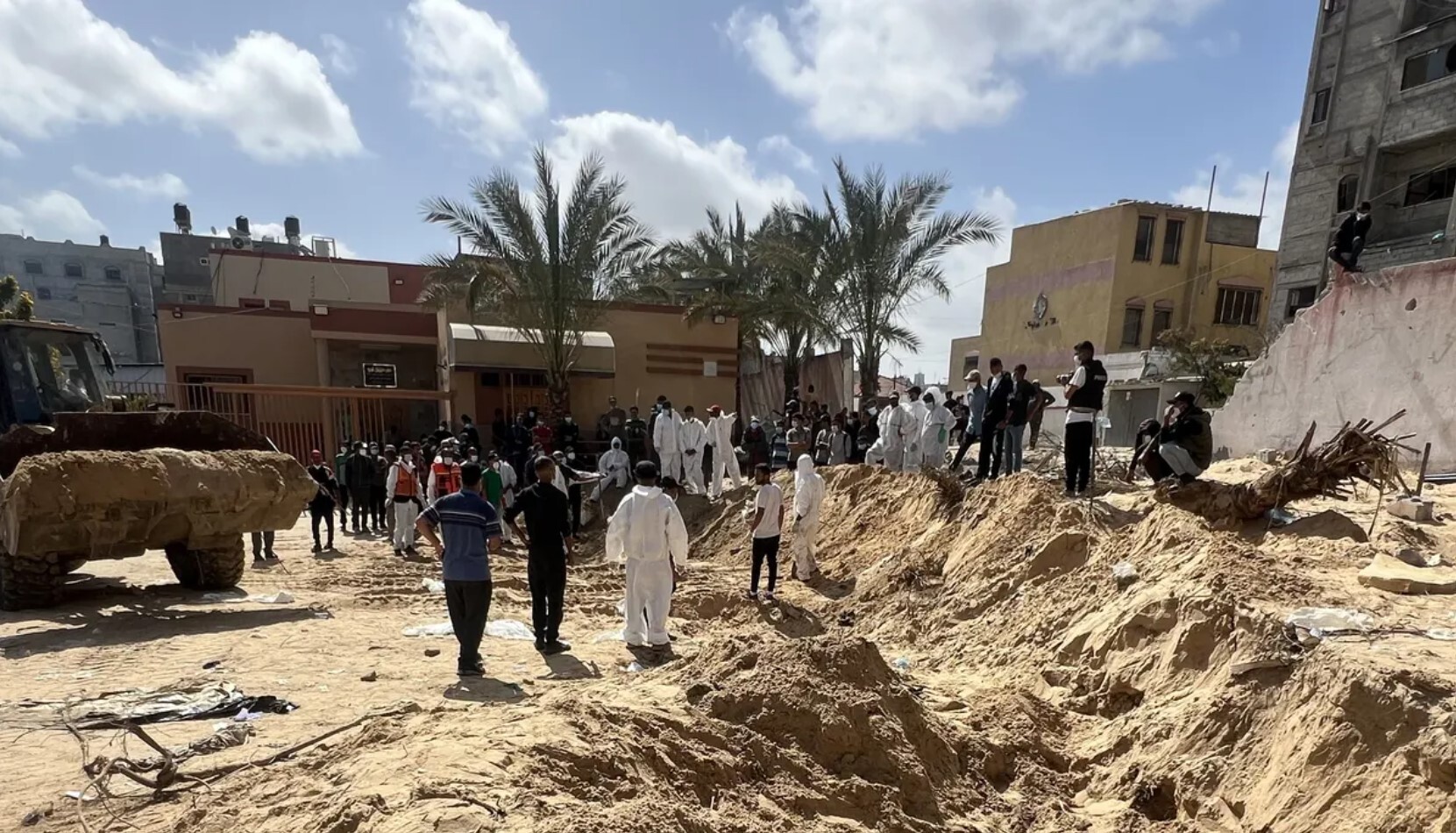 کشف گورهای دستهجمعی غزه؛ آیا حقیقت کشف میشود؟ کشف گورهای دستهجمعی غزه؛ آیا حقیقت کشف میشود؟