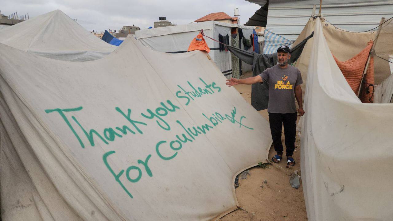 حمله به منازل مسکونی در رفح با ده‌ها شهید/ ۳۰ موشک از لبنان به سمت اراضی اشغالی شلیک شد