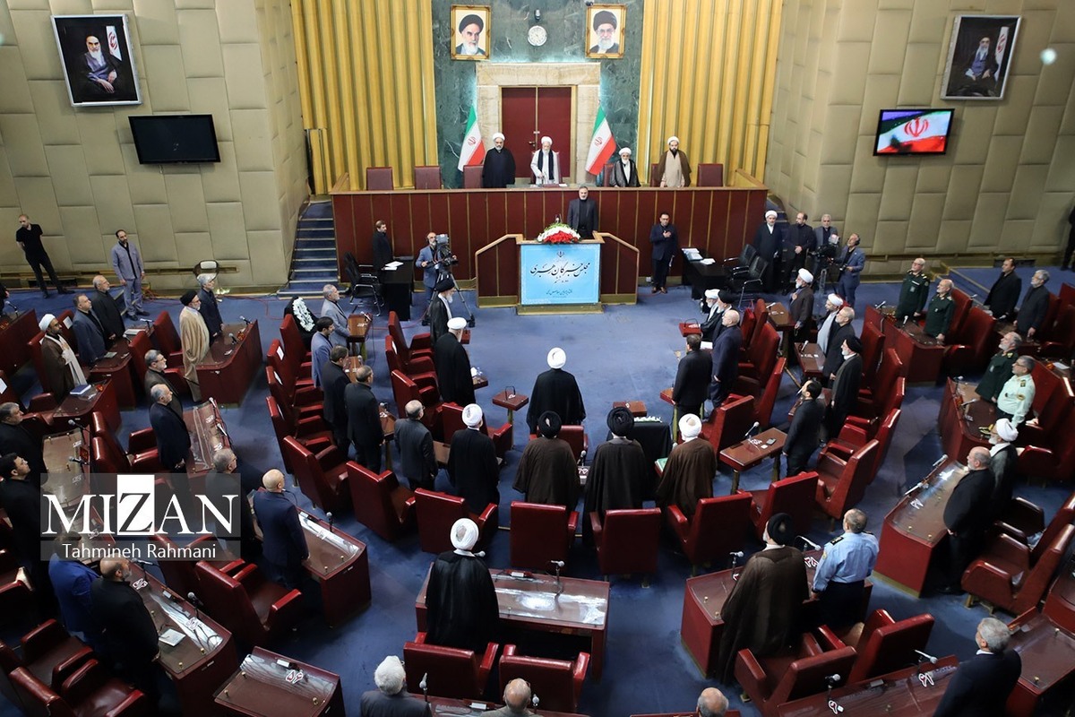 برگزاری مراسم افتتاحیه ششمین دوره مجلس خبرگان رهبری/ آیت‌الله موحدی کرمانی رئیس مجلس خبرگان شد