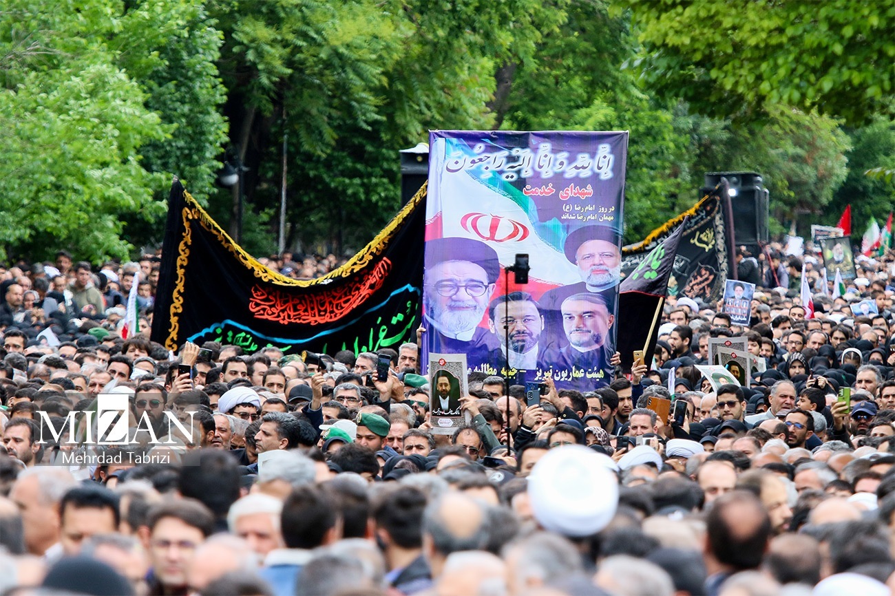 شهدای پرواز خدمت، تصویر جاودانهای از خدمت عاشقانه، صادقانه و مخلصانه ترسیم کردند شهدای پرواز خدمت، تصویر جاودانهای از خدمت عاشقانه، صادقانه و مخلصانه ترسیم کردند