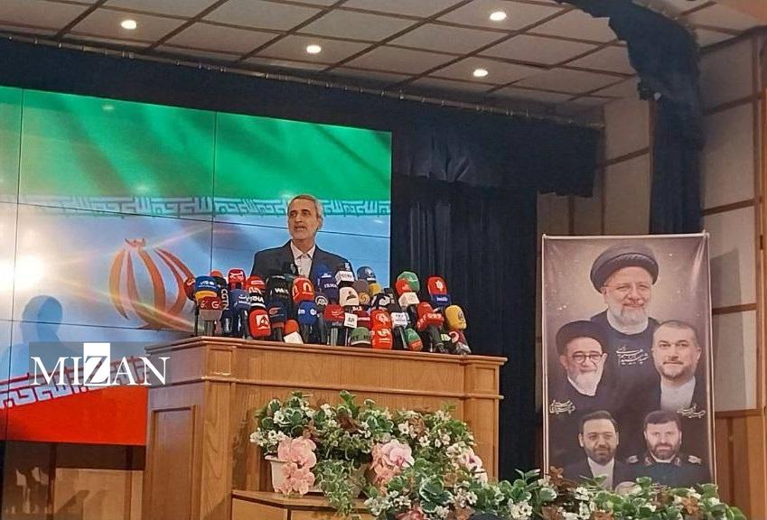 عباس مقتدایی در انتخابات ریاست‌ جمهوری ثبت‌نام کرد/ مقتدایی: همه افرادی که تابعیت ایرانی دارند باید در ساختن ایرانی آبادتر مشارکت کنند