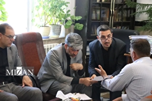رئیس کل دادگستری استان آذربایجان غربی از دادگستری اشنویه بازدید و به مشکلات مراجعان رسیدگی کرد
