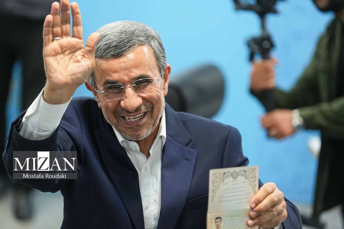 آخرین اخبار انتخابات ریاست جمهوری ۱۴۰۳/ پوشش کامل اخبار و حواشی چهارمین روز ثبتنام کاندیداها آخرین اخبار انتخابات ریاست جمهوری ۱۴۰۳/ پوشش کامل اخبار و حواشی چهارمین روز ثبتنام کاندیداها