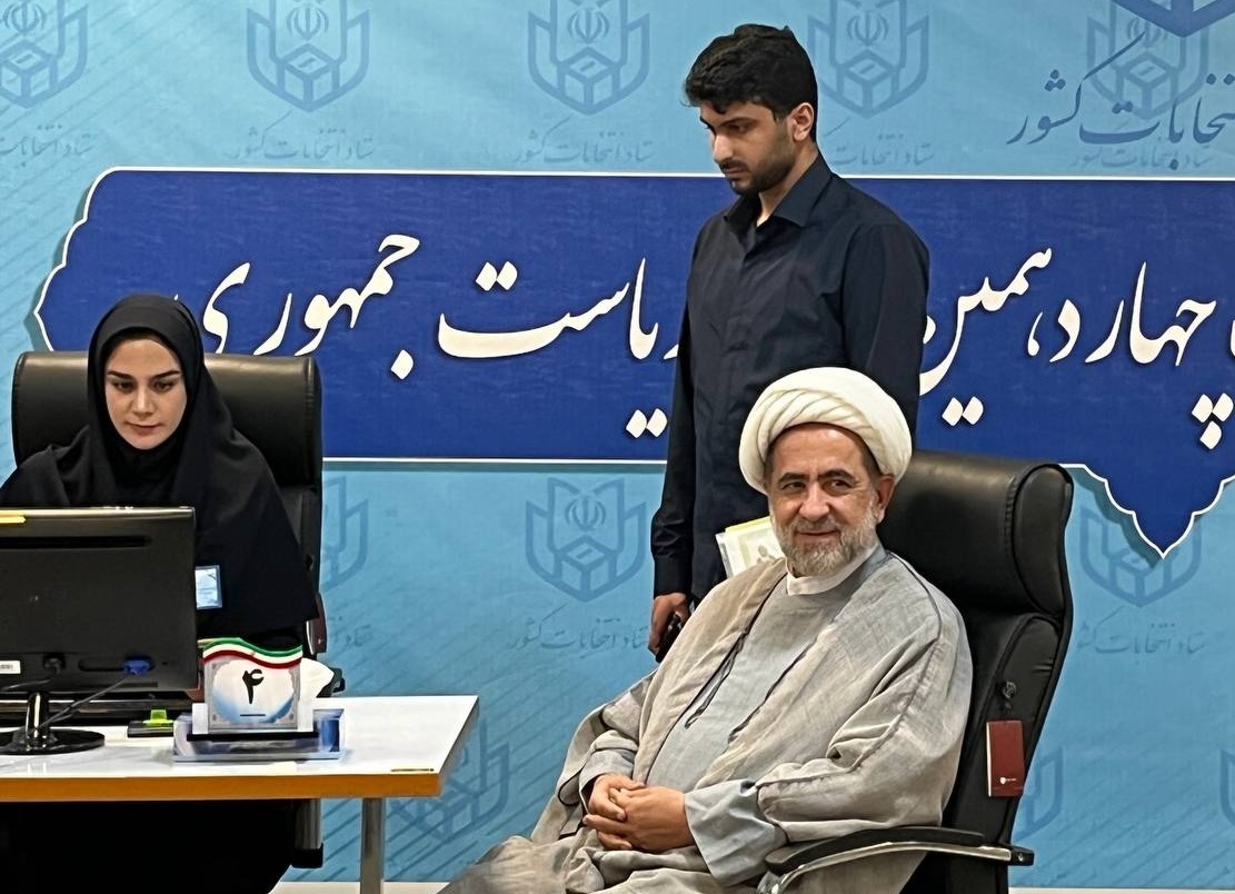 آخرین اخبار انتخابات ریاست جمهوری ۱۴۰۳/ پوشش کامل اخبار و حواشی پنجمین روز ثبت‌نام کاندیداها