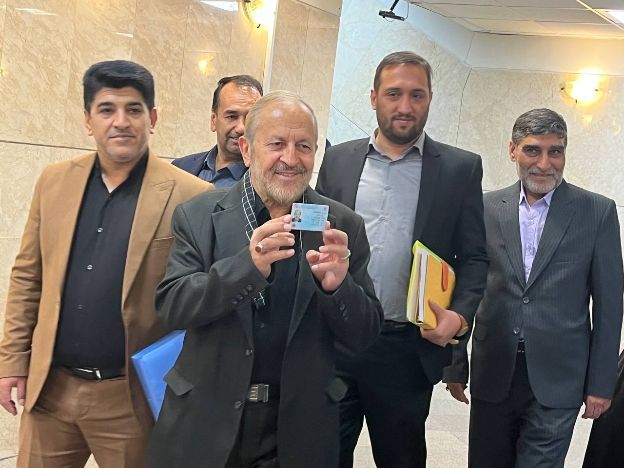 آخرین اخبار انتخابات ریاست جمهوری ۱۴۰۳/ پوشش کامل اخبار و حواشی پنجمین روز ثبت‌نام کاندیداها