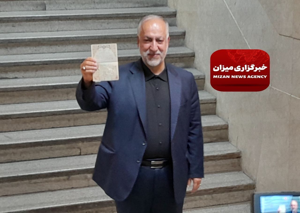 آخرین اخبار انتخابات ریاست جمهوری ۱۴۰۳/ پوشش کامل اخبار و حواشی پنجمین روز ثبت‌نام کاندیداها